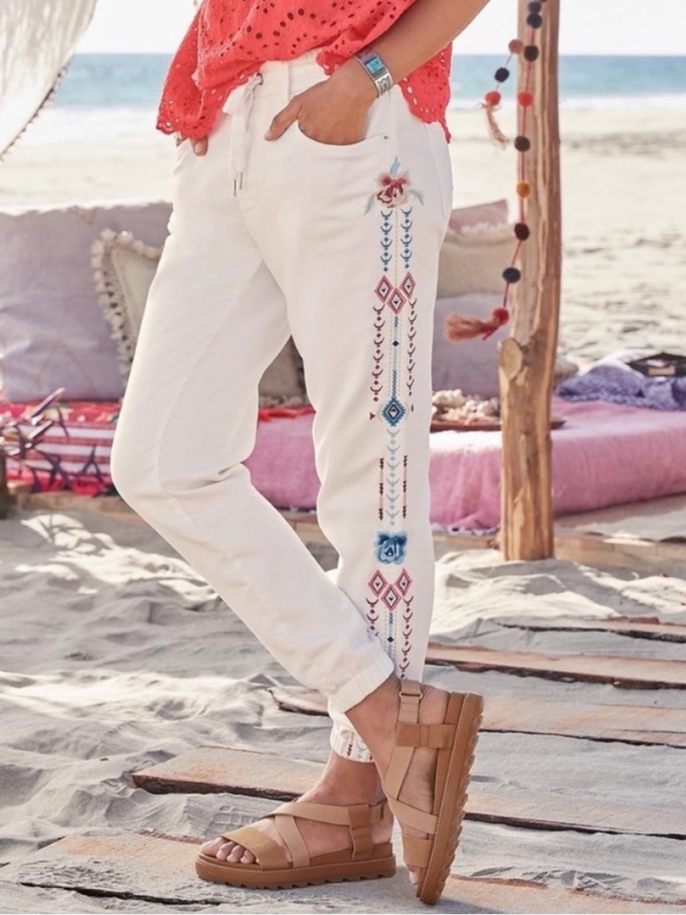 BOGO! Sundance Driftwood Embroidered Jogger Pant White Size XS